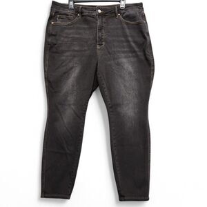 Judy Blue Nora Skinny Jean Womens 20W Black Classic High Waist Tummy Control